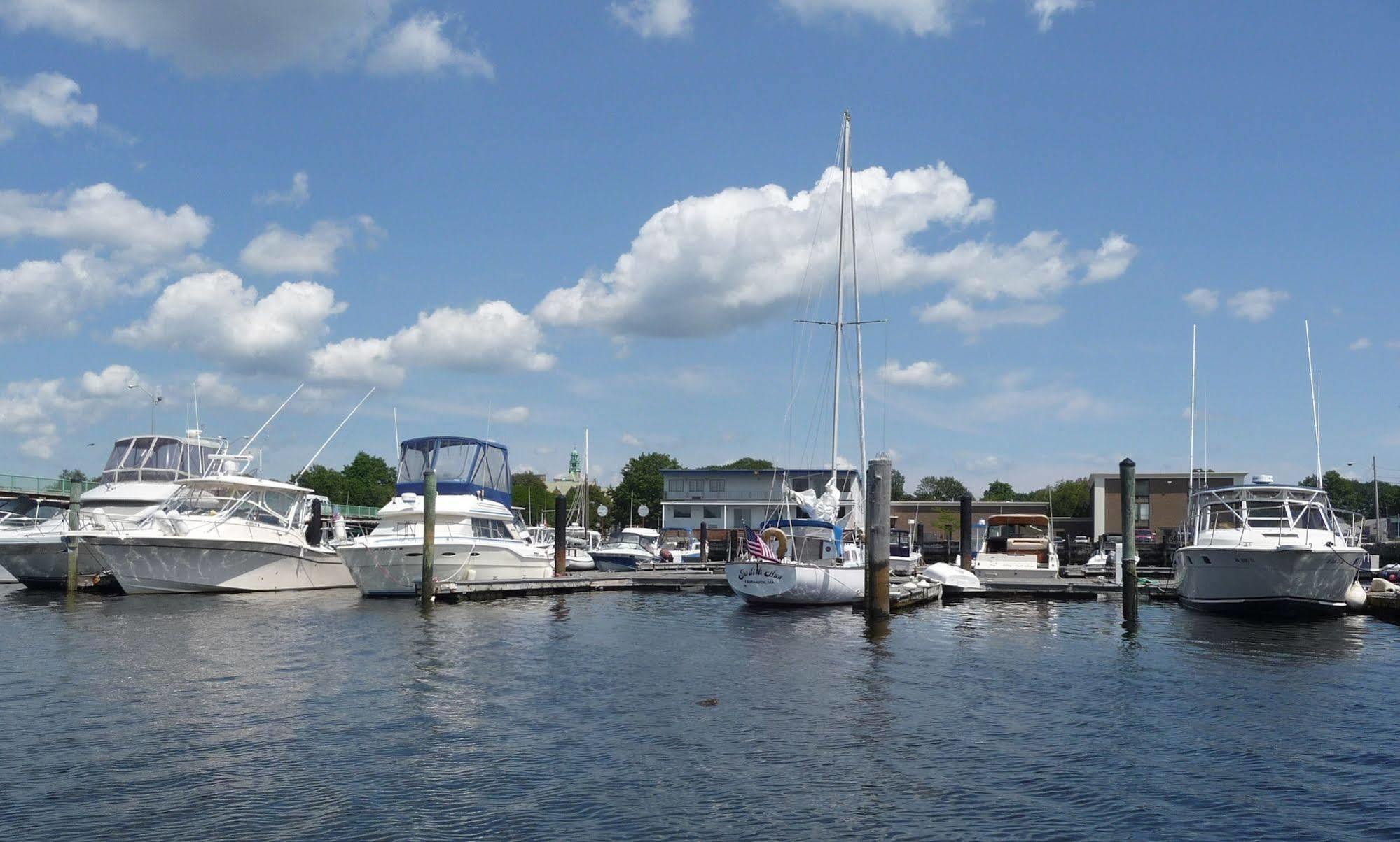 Seaport Resort And Marina Fairhaven Εξωτερικό φωτογραφία